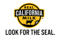 真正的加州牛奶用加州奶酪花环套件庆祝捐赠季节