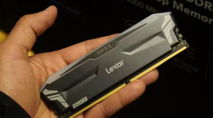 Lexar推出高达6000Mbps的ARESDDR5和DDR4内存模块展示便携式NVMeSSD