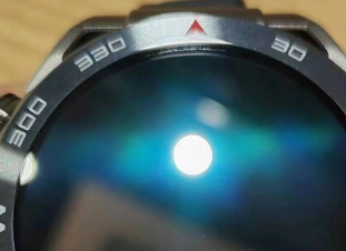 华为WatchUltimate新款智能手表发布前不久泄露的实拍照片