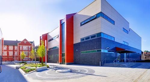桑德兰大学和中国一本大学比较？ 桑德兰大学新加坡分校