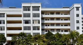 广西农业职业技术大学是二本吗