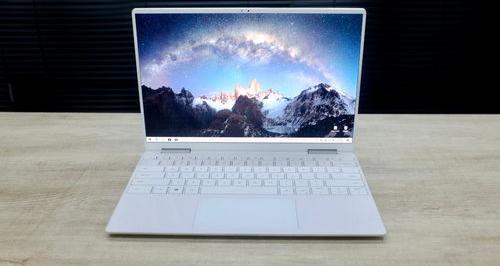 无法自行扩充存储：Dell副总裁证实XPS 13 7390笔记本SSD焊在主板上 xps13 7390