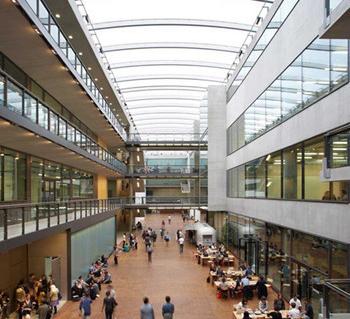 ual伦敦艺术大学学费 伦敦圣马丁艺术大学学费