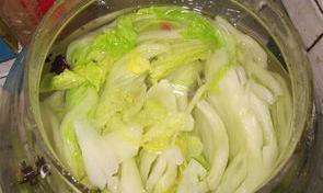 泡菜大白菜的腌制方法？ 家常腌制大白菜的方法