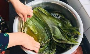 如何包粽子呢？ 怎么样包粽子