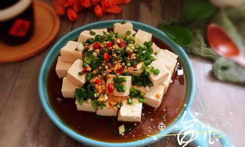 小葱拌豆腐段子？ 小葱拌豆腐的做法家常