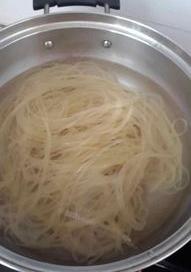 冷面热做的方法？ 冷面热做的做法