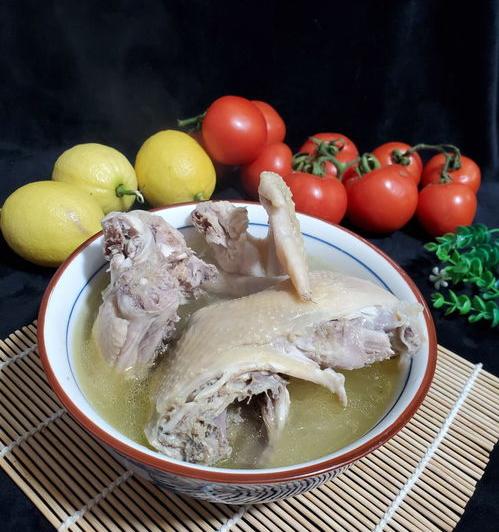 老母鸡汤买什么料？ 老母鸡汤最佳配料