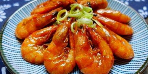 油焖大虾的做法？ 油焖大虾的准确做法