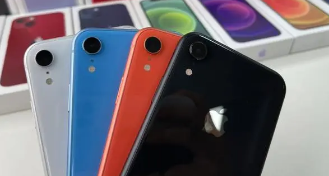 iPhone XR四年后如何对比现在的安卓手机 iphone xr尺寸是多少