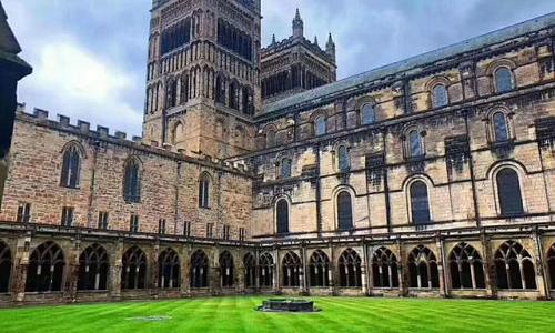 英国留学好的学校一览 杜伦大学和伯明翰大学哪个好