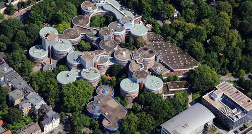 德国杜伊斯堡和耶拿大学哪个好 杜伊斯堡大学排名