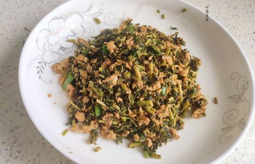 咸的香椿芽怎么做好吃？ 香椿怎么做好吃又简单