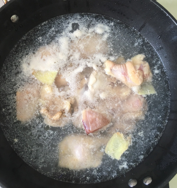 炖鸡的做法怎么炖好吃？ 炖鸡块怎么炖好吃