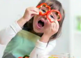 8种有趣而简单的食谱鼓励孩子们吃绿色蔬菜