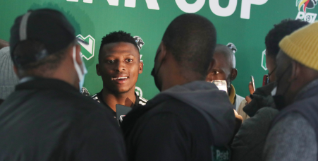 奥兰多海盗队的Thabiso Monyane随时准备在需要时做出贡献
