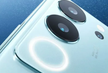 Vivo S17 Pro推出了有史以来最亮的智能手机包括环形灯