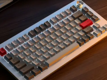 现在您可以购买OnePlus Keyboard 81 Pro机械键盘