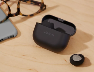 Jabra的Elite10是首款配备杜比全景声的无线耳机