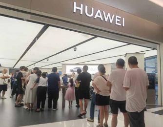 华为Mate 60系列全国线下开售