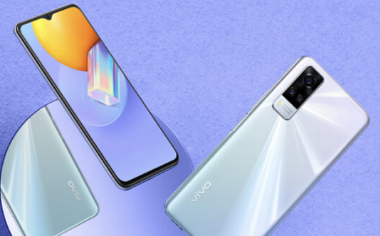 Vivo Y51是一款中端智能手机配备6.58英寸IPSLCD