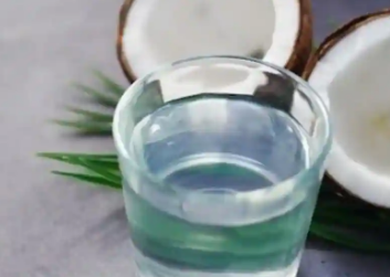 椰子水这种清爽饮料的5个好处