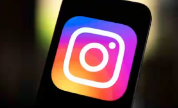 Instagram开始测试新的Flipside功能