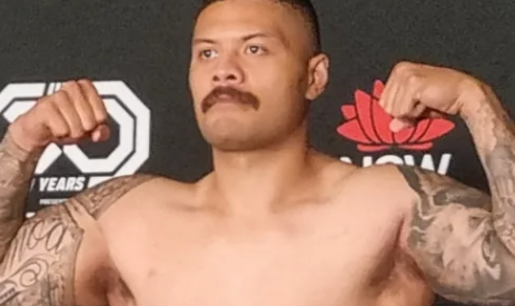 小塔法取代哥哥参加UFC 298