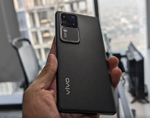 Vivo V30 Pro为更多人带来蔡司光学相机品质