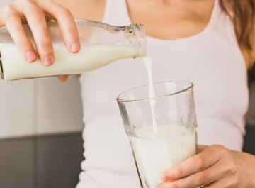 牛奶健康吗这是人类不需要它的原因